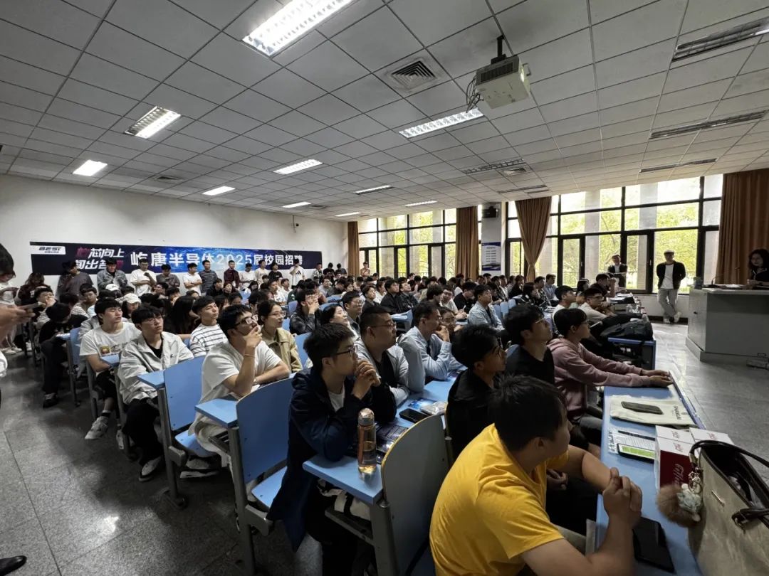 <table>
<tr><td></td>
<td></td>
<td></td>
<td> I "I</td>
<td colspan="2"></td>
<td></td>
<td></td>
</tr>
<tr><td colspan="4">三</td>
<td></td>
<td>1</td>
<td></td>
<td></td>
</tr>
</table>
